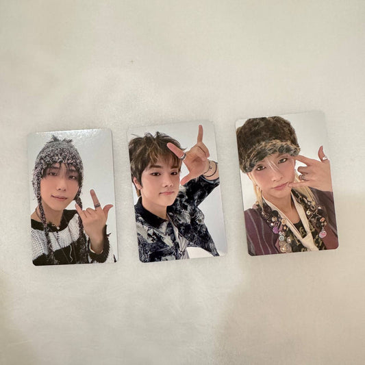 XDINARY HEROES - LIGHT STICK CHOKER - Beautiful Mind - Photocards