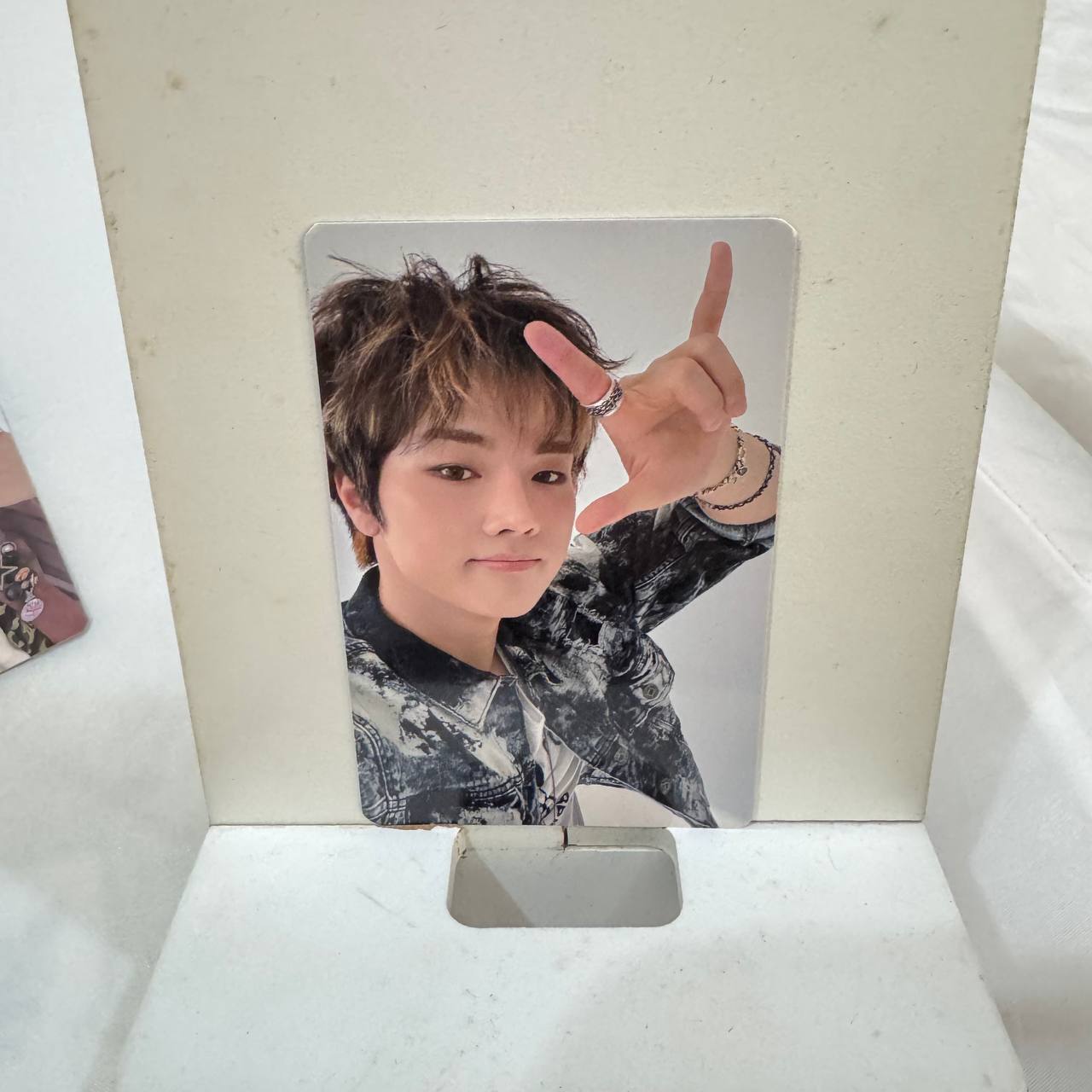 XDINARY HEROES - LIGHT STICK CHOKER - Beautiful Mind - Photocards