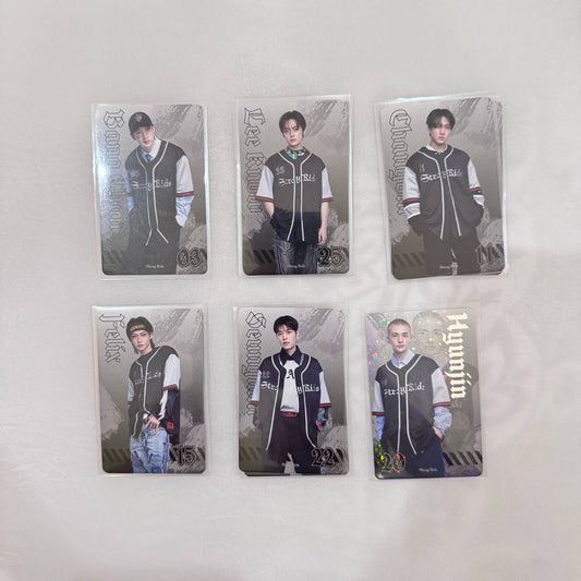 STRAY KIDS RANDOM PHOTO CARD / Stray Kids『Stray Kids World Tour 』