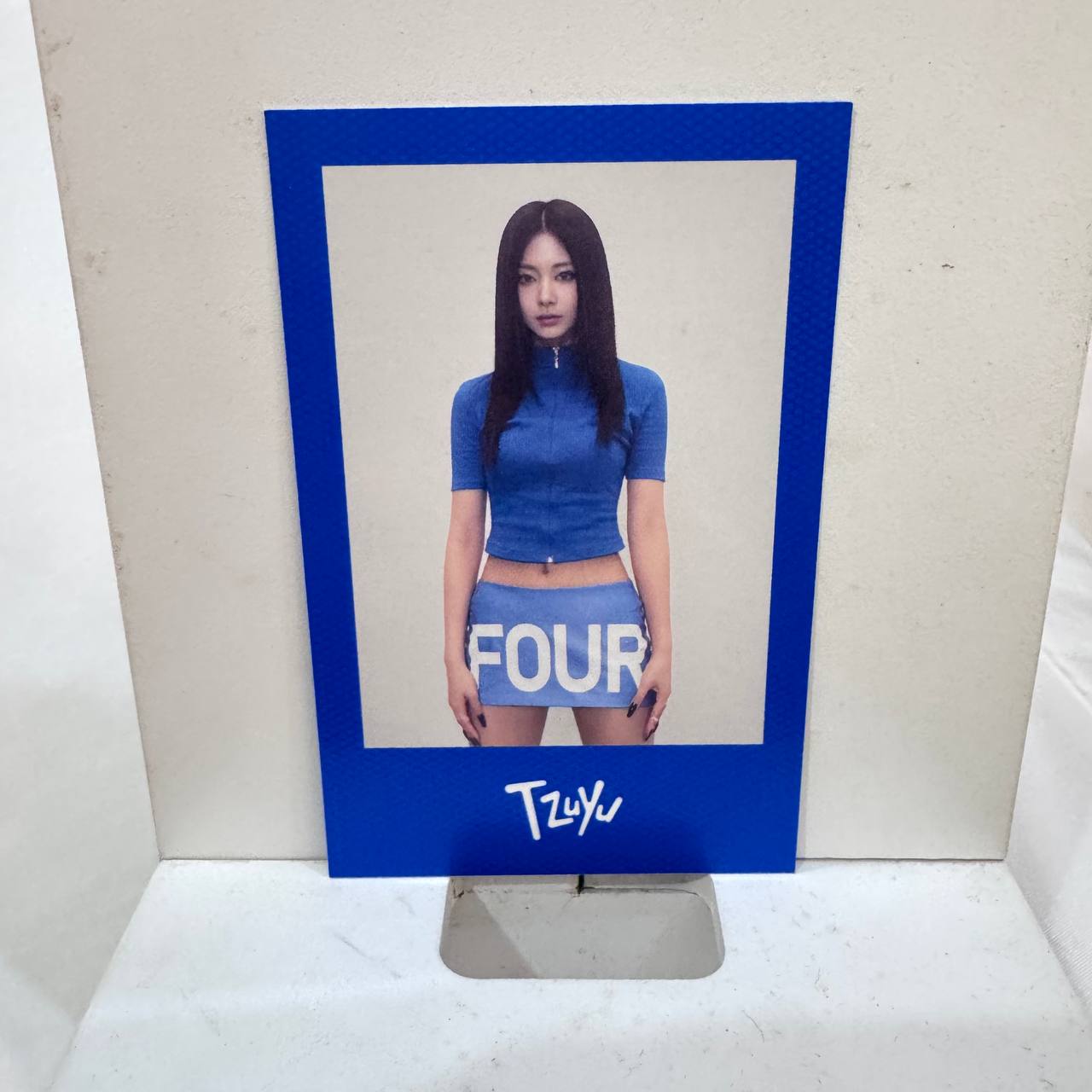 TWICE - THE 4TH FULL ALBUM THIS IS FOR (POLA ver.) - THIS Version